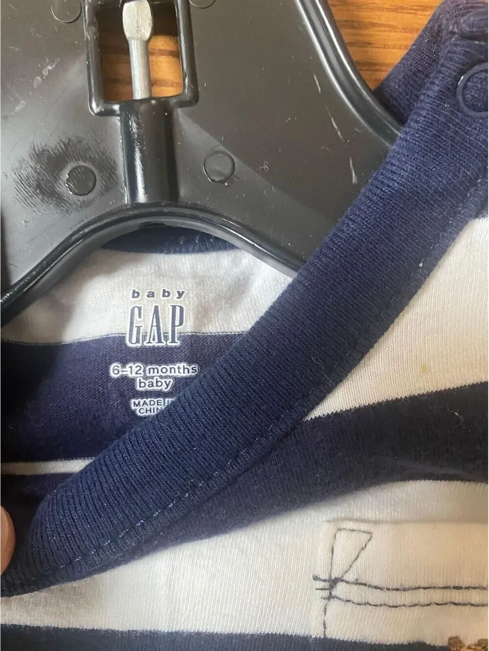 GUC Baby Gap navy blue stripes embroidered teddy bear blue 6-12 months set